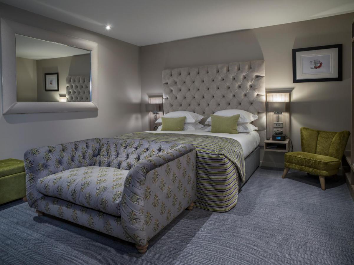 Boulevard Hotel Blackpool Extérieur photo A bedroom at The Midland