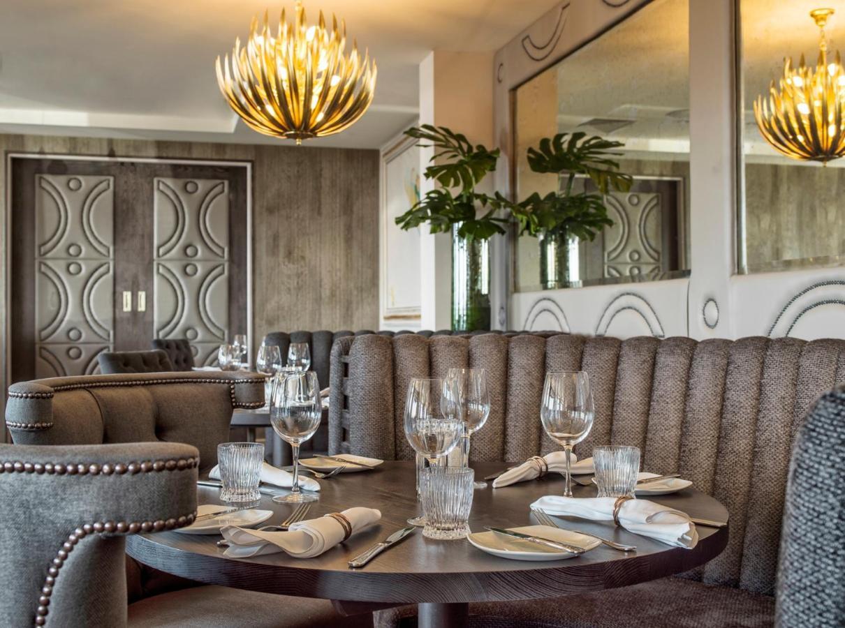 Boulevard Hotel Blackpool Extérieur photo Interior of the restaurant