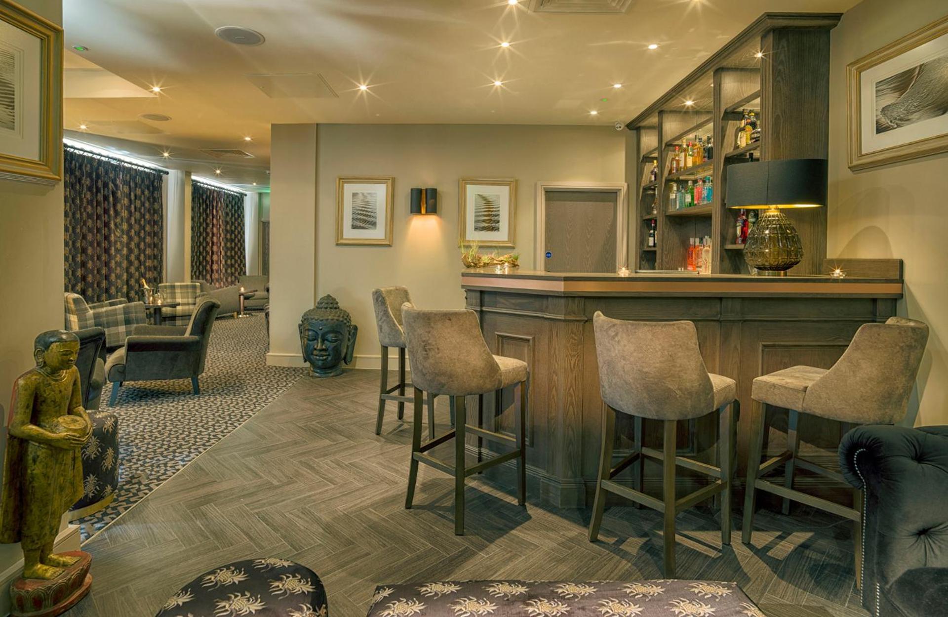 Boulevard Hotel Blackpool Extérieur photo The bar at the hotel